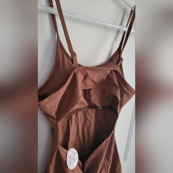 Bodysuit (M) - Picture 2 of 4